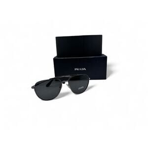 Prada Authentic Aviator Sunglasses –NEW with Box & Case – Excellent Condition
